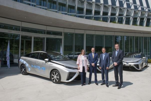 Als wichtiger Bestandteil ihres Mobilitätsplans wurde eine Flotte von Toyota Mirai an das Internationale Olympische Komitee übergeben.